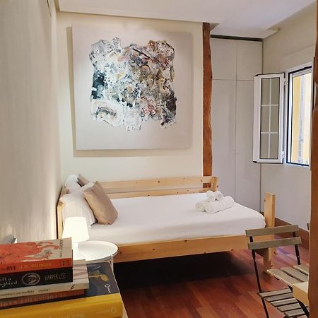 Enjoy A Cosy Studio In Malasana Bar Madrid Eksteriør billede